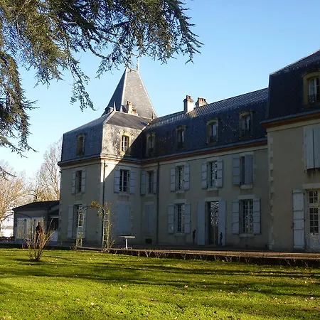 Campsite Camping Parc Du Chateau D'allot 3*